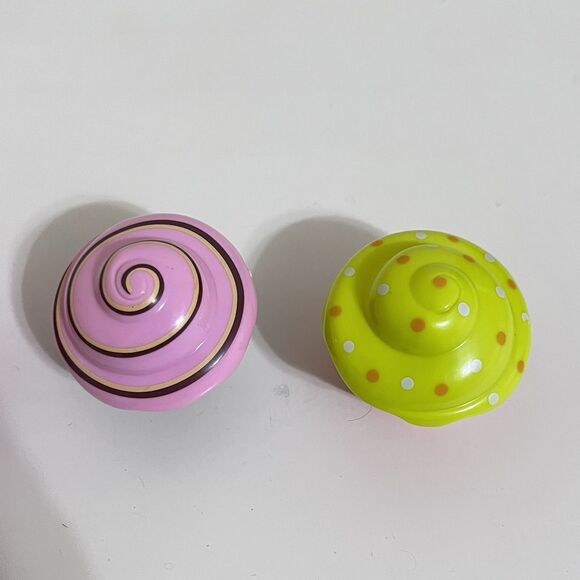 Cupcake Surprise Dolls Lot of 4 Transforms from Cupcake to Doll - Picture 16 of 16